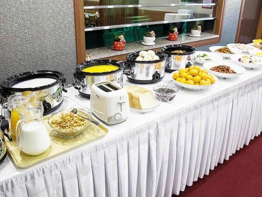 Ra Tourist Hotel Jeju Eksteriør bilde