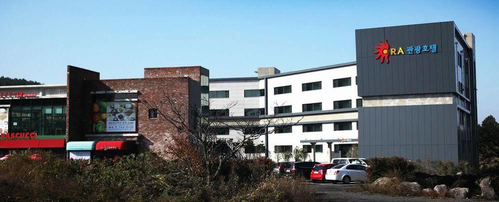 Ra Tourist Hotel Jeju Eksteriør bilde